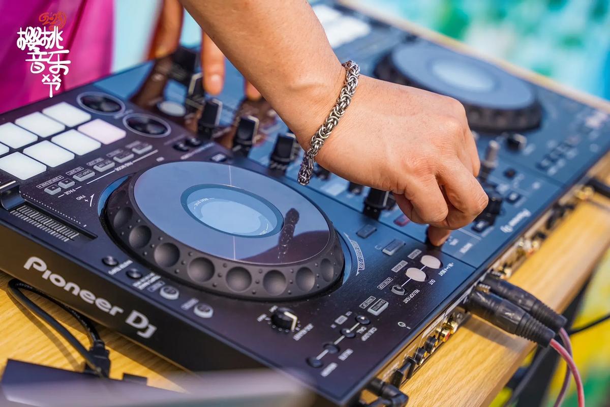 DJ打碟机软件下载安卓版_官方手机app下载_DJ打碟机电脑PC端最新版本 DJ打碟机软件下载安卓版_官方手机app下载_DJ打碟机电脑PC端最新版本